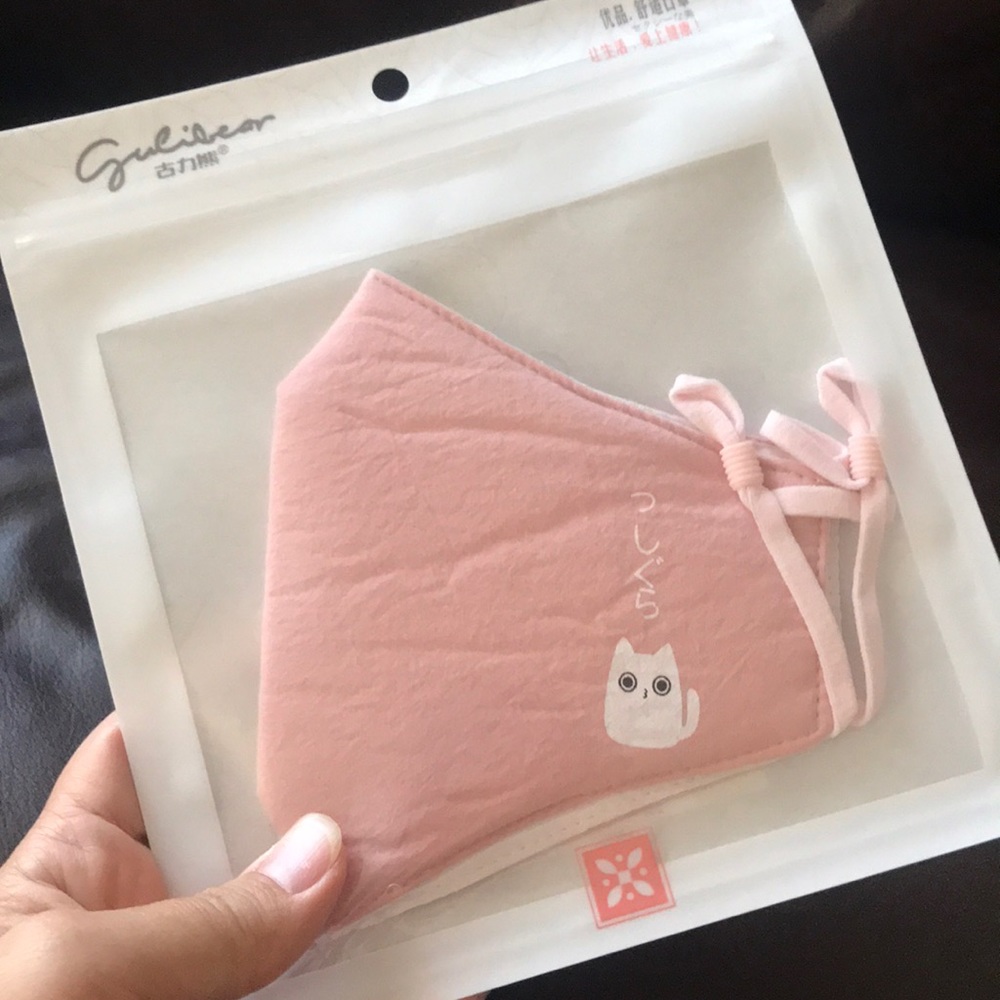 Brand new single package 100% washable mask - Picture 4 of 4